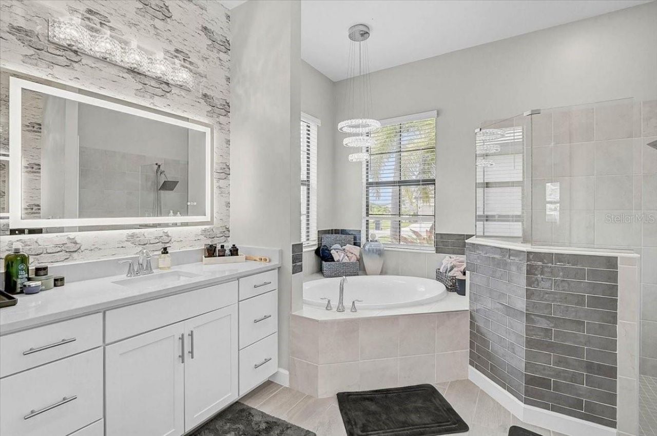 15835 Tradewind Terrace, Bradenton, FL 34211 Photo