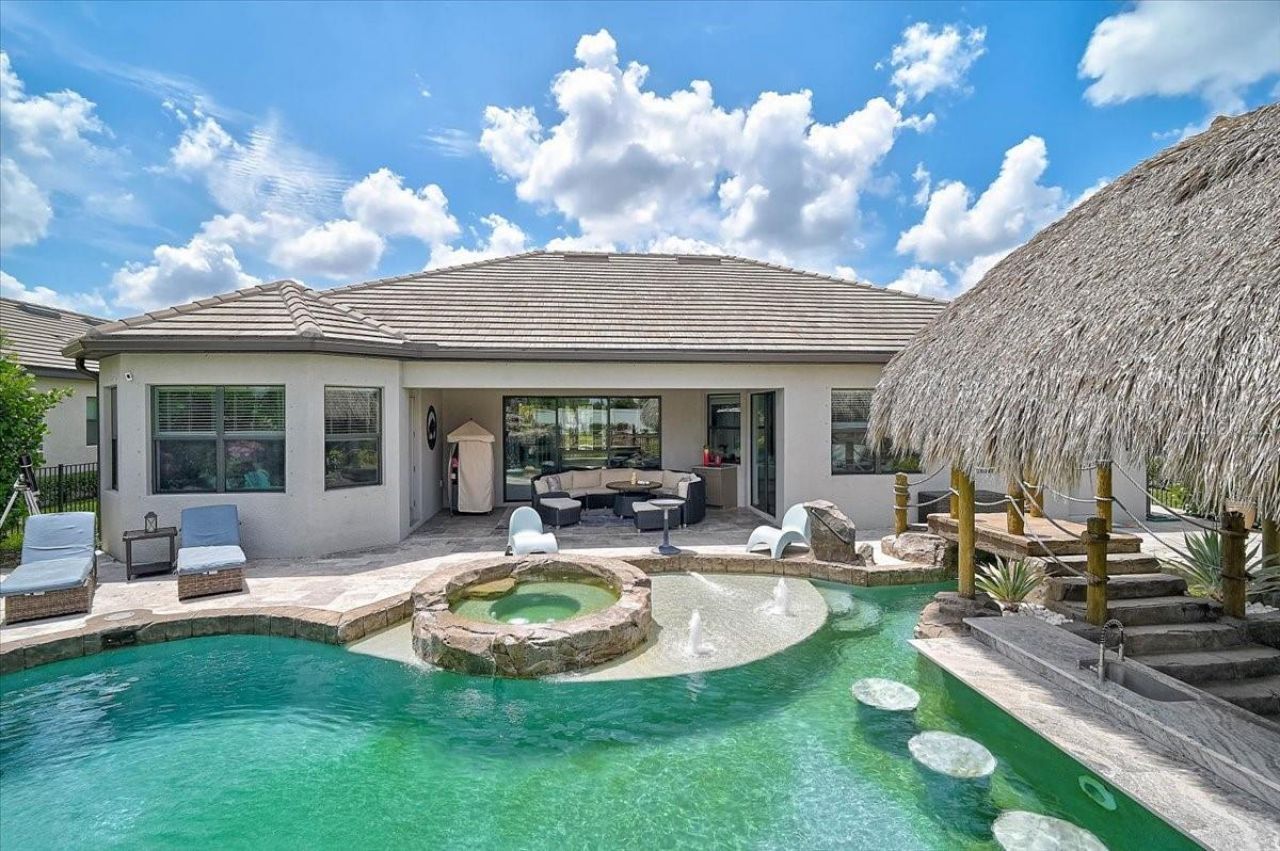 15835 Tradewind Terrace, Bradenton, FL 34211 Photo