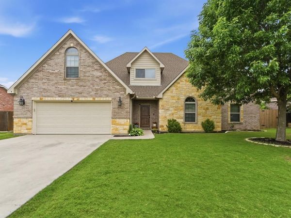 1700 Elk Run, Stephenville, TX 76401