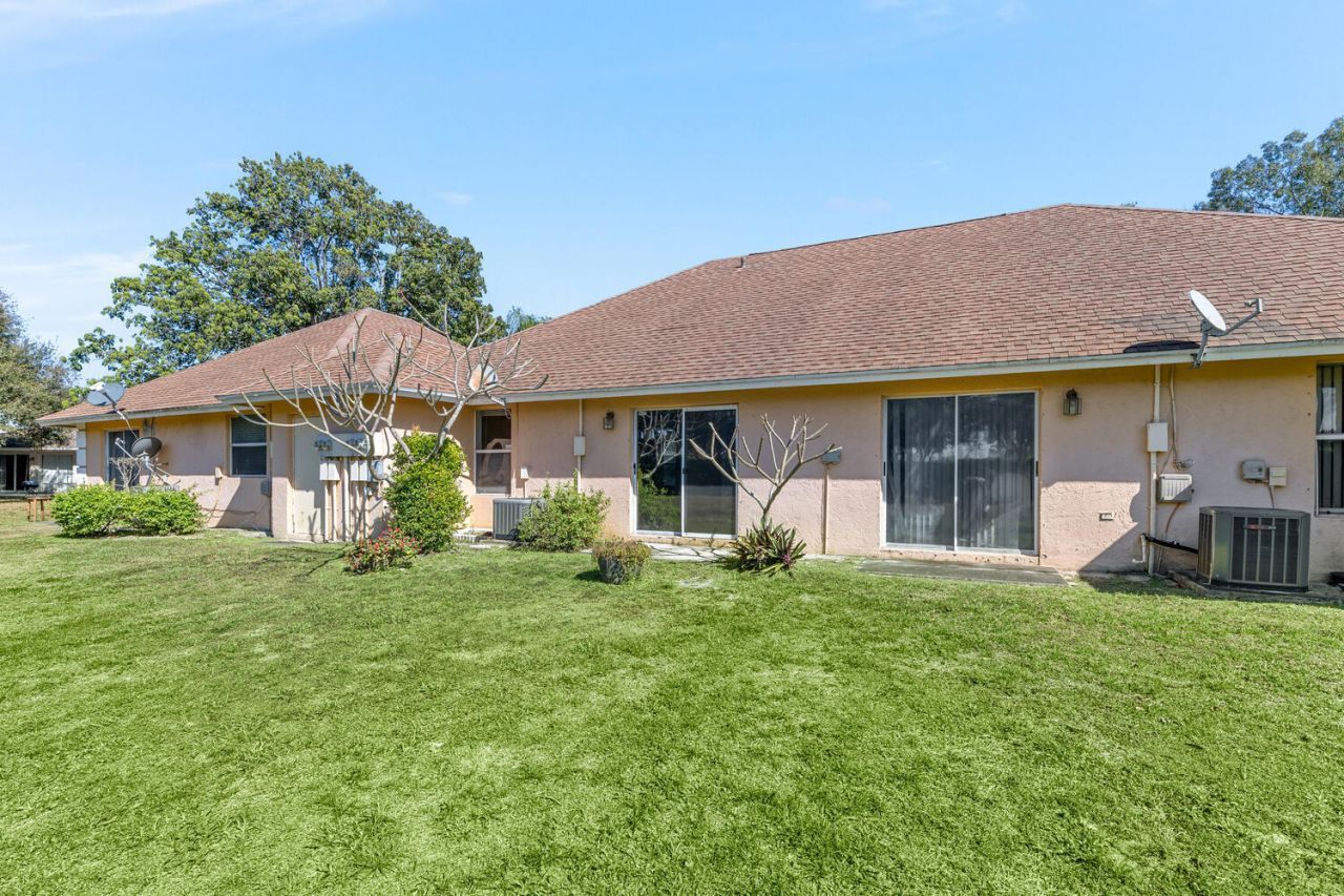 13868 York Court, Unit C, Wellington, FL 33414 Photo