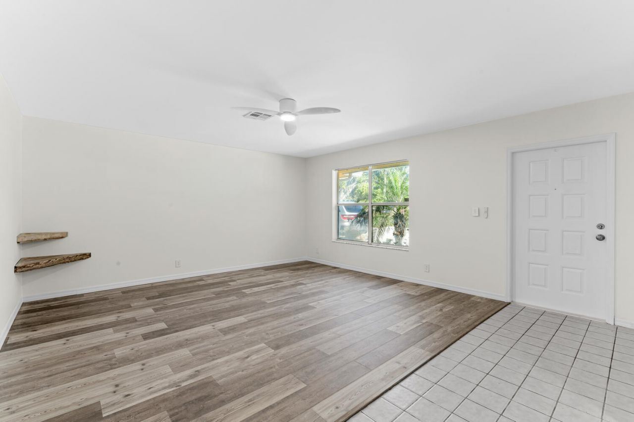 13868 York Court, Unit C, Wellington, FL 33414 Photo