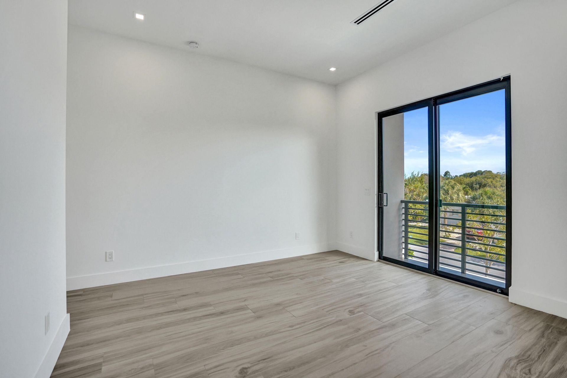 235 NE 11th Street, Delray Beach, FL 33444 Photo