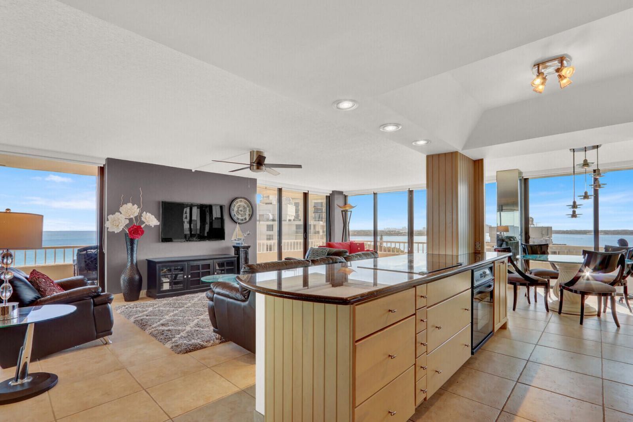 5510 N Ocean Drive, Unit 12b, Singer Island, FL 33404 Photo