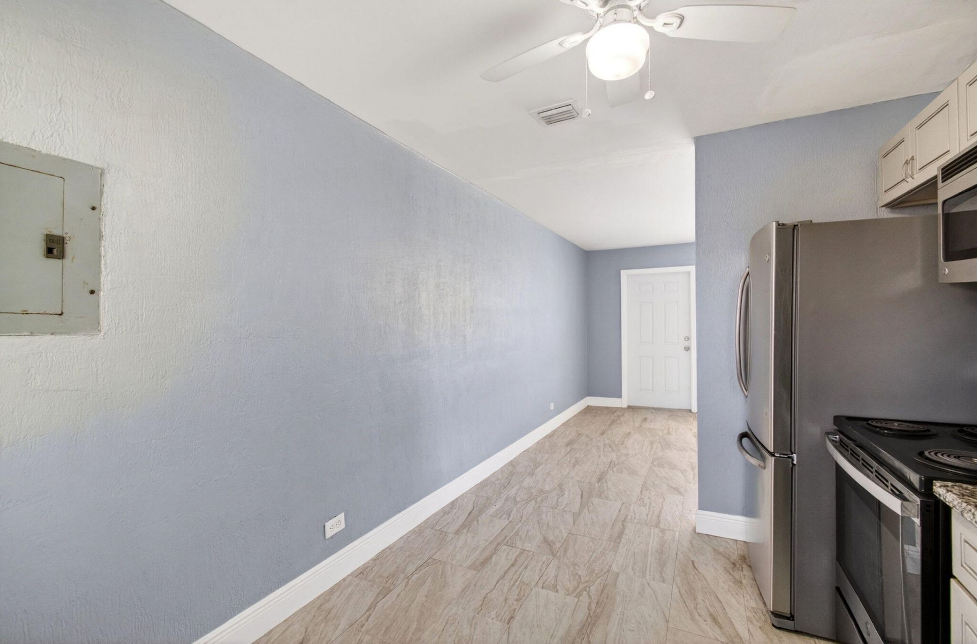 240 SW 15th Avenue, Unit 242, Delray Beach, FL 33444 Photo