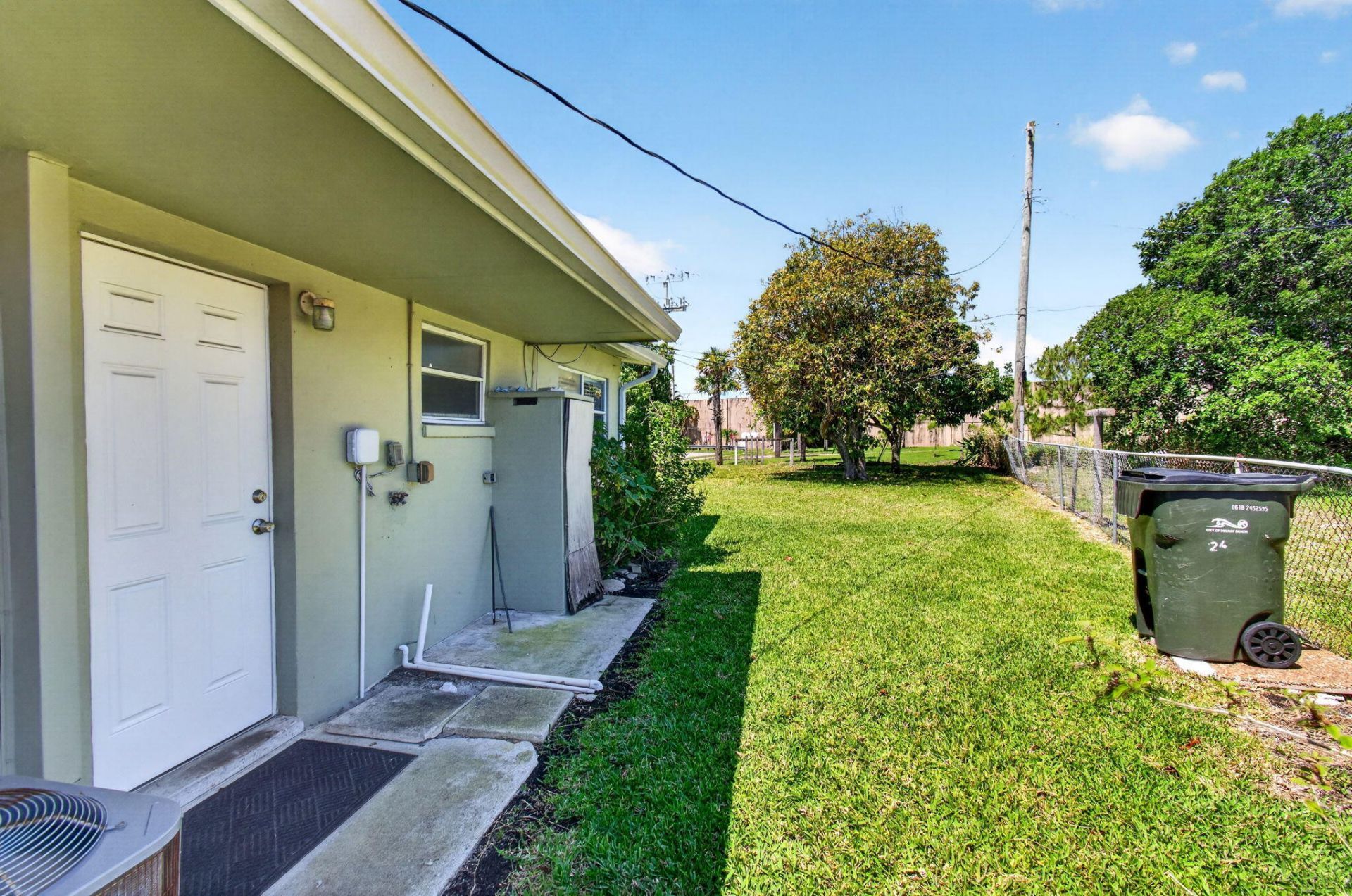 240 SW 15th Avenue, Unit 242, Delray Beach, FL 33444 Photo