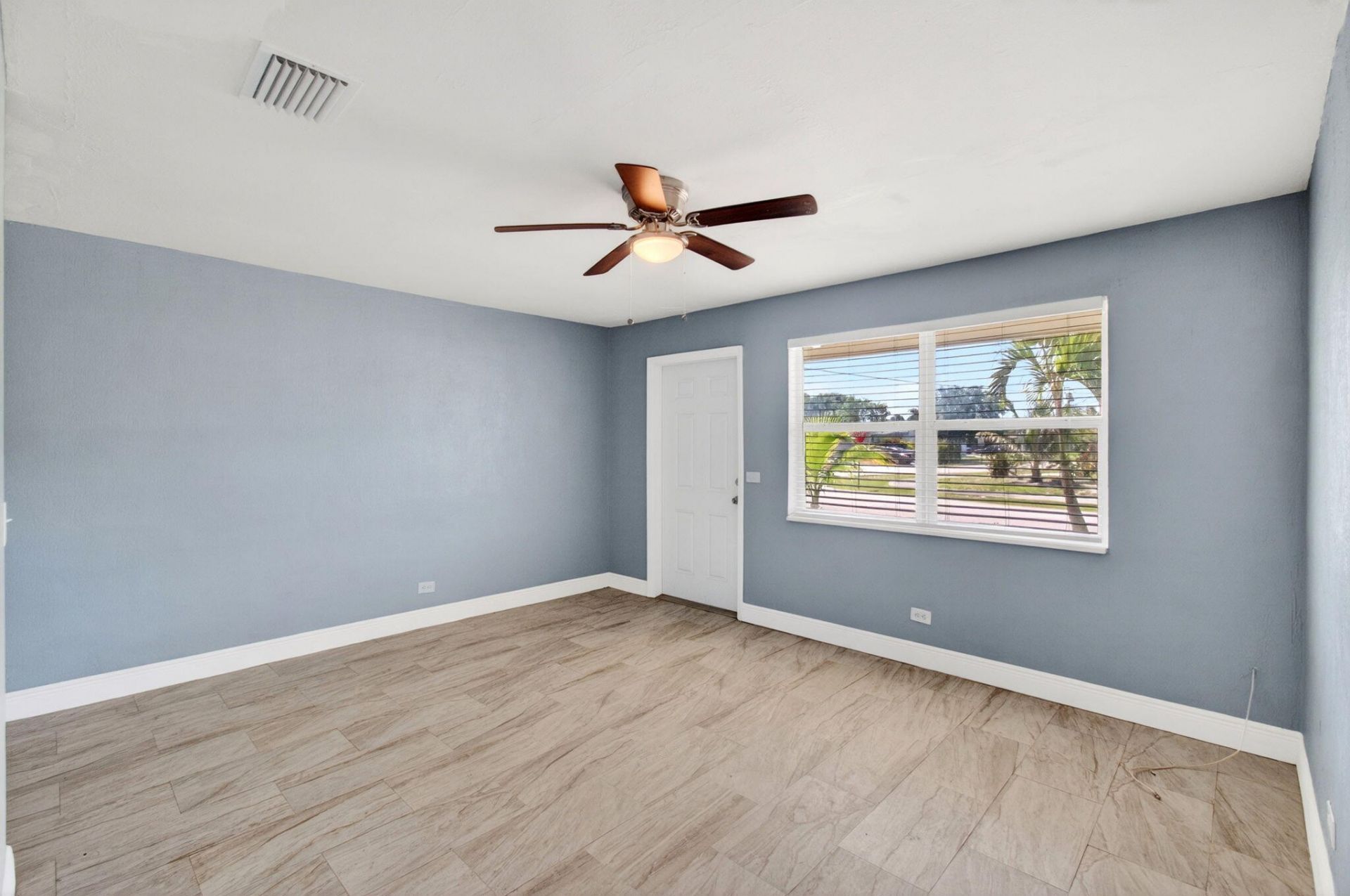 240 SW 15th Avenue, Unit 242, Delray Beach, FL 33444 Photo