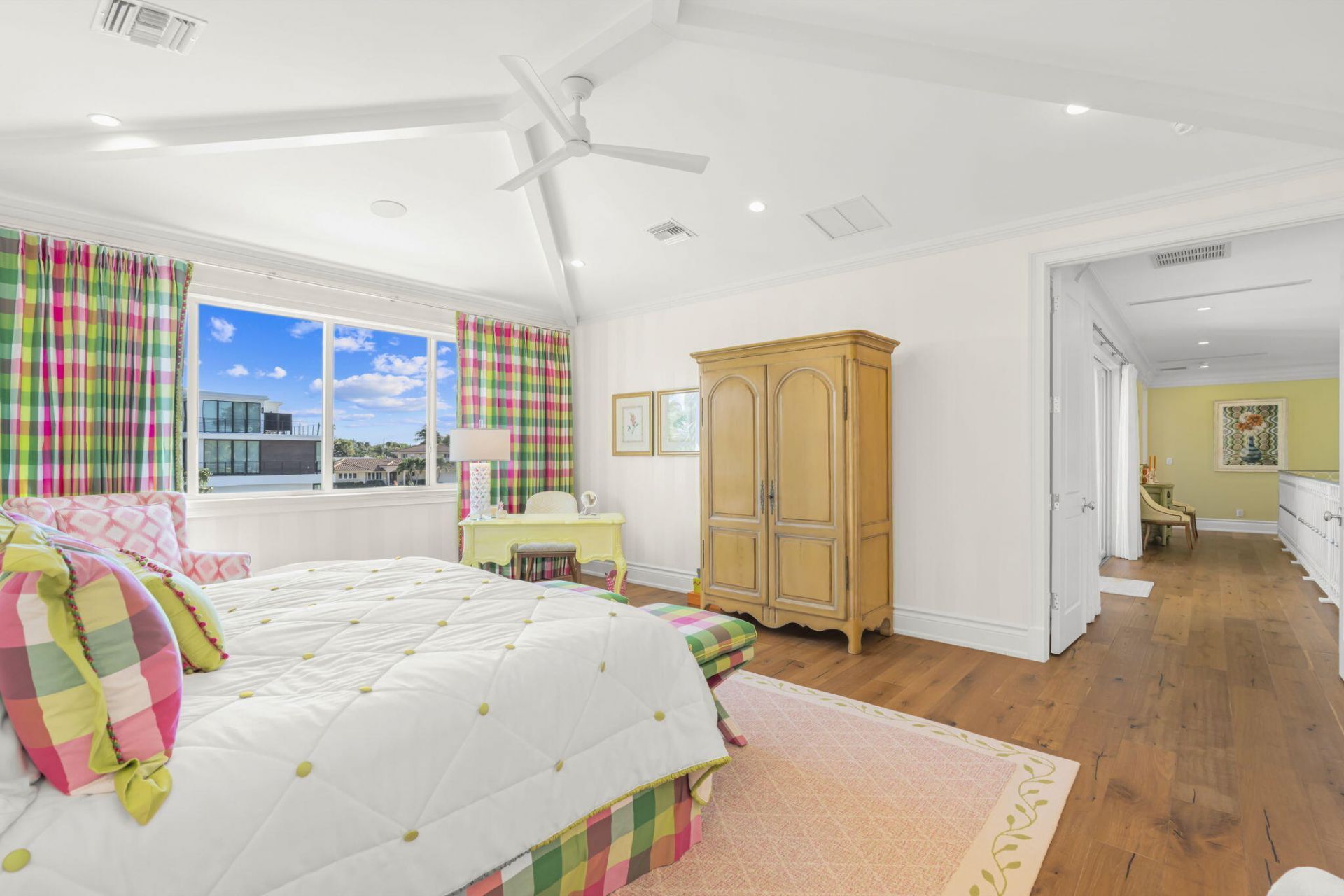 2870 NE 24th Place, Fort Lauderdale, FL 33305 Photo