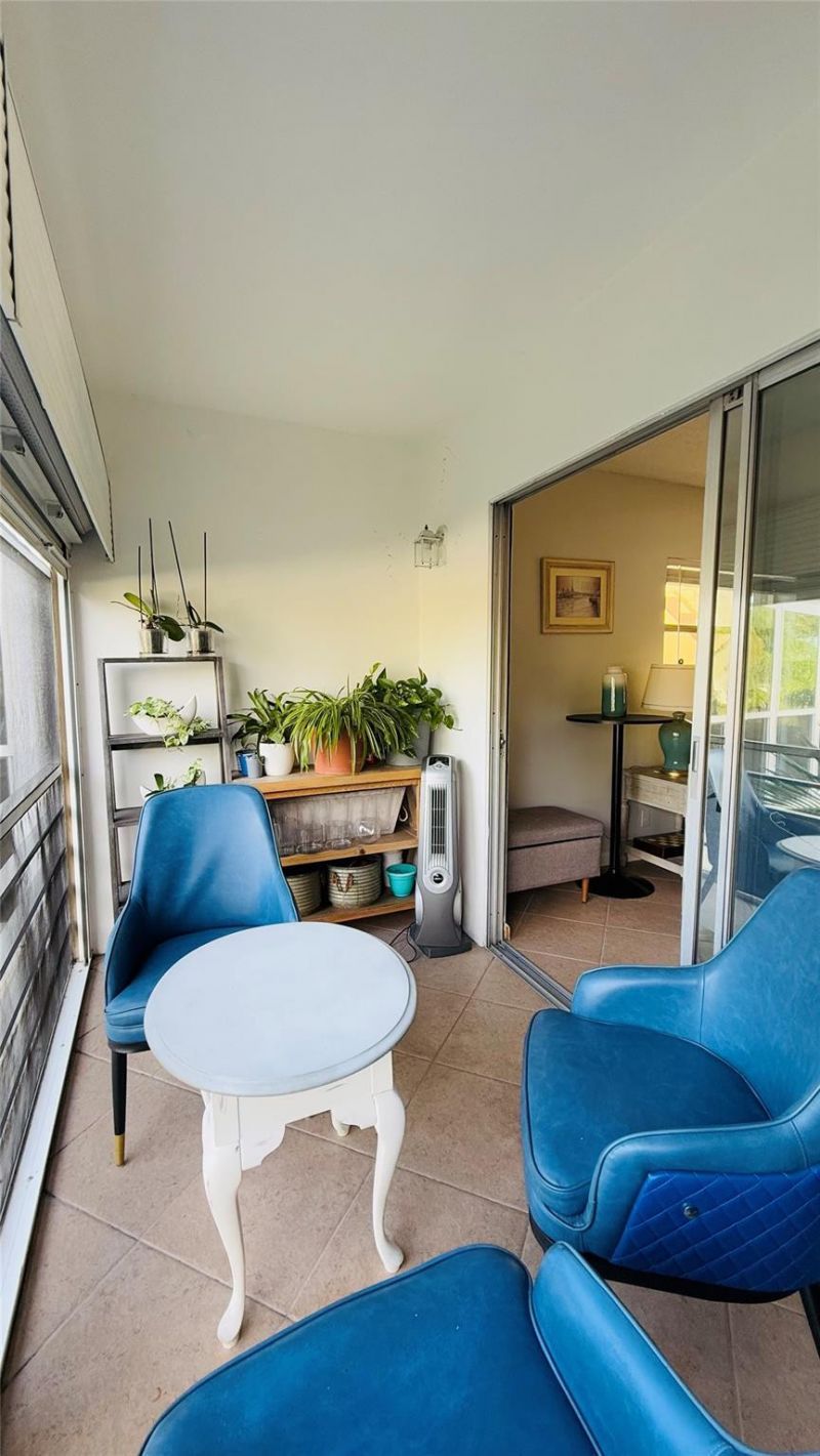 4200 Crystal Lake Drive, Unit 210, Pompano Beach, FL 33064 Photo