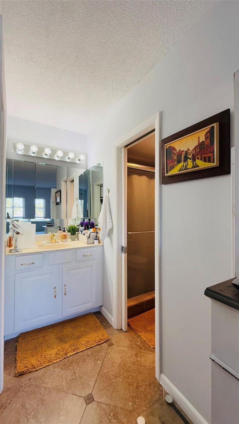 4200 Crystal Lake Drive, Unit 210, Pompano Beach, FL 33064 Photo