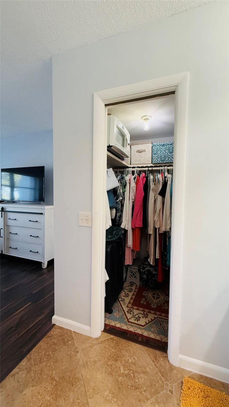 4200 Crystal Lake Drive, Unit 210, Pompano Beach, FL 33064 Photo
