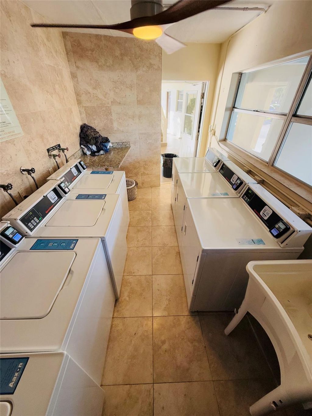 4200 Crystal Lake Drive, Unit 210, Pompano Beach, FL 33064 Photo