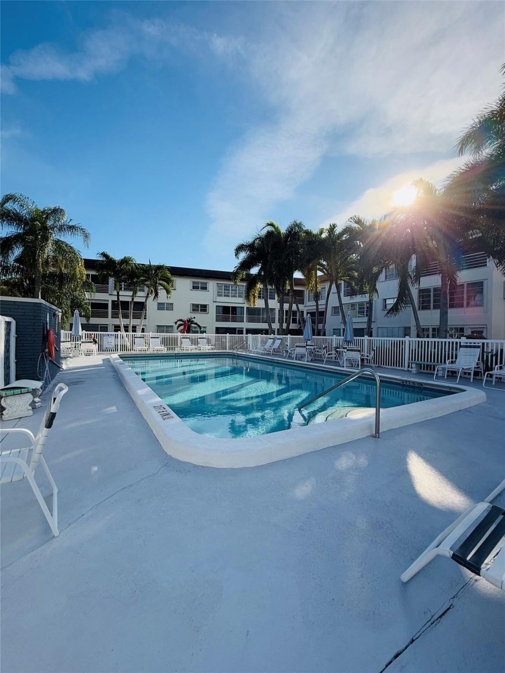 4200 Crystal Lake Drive, Unit 210, Pompano Beach, FL 33064 Photo