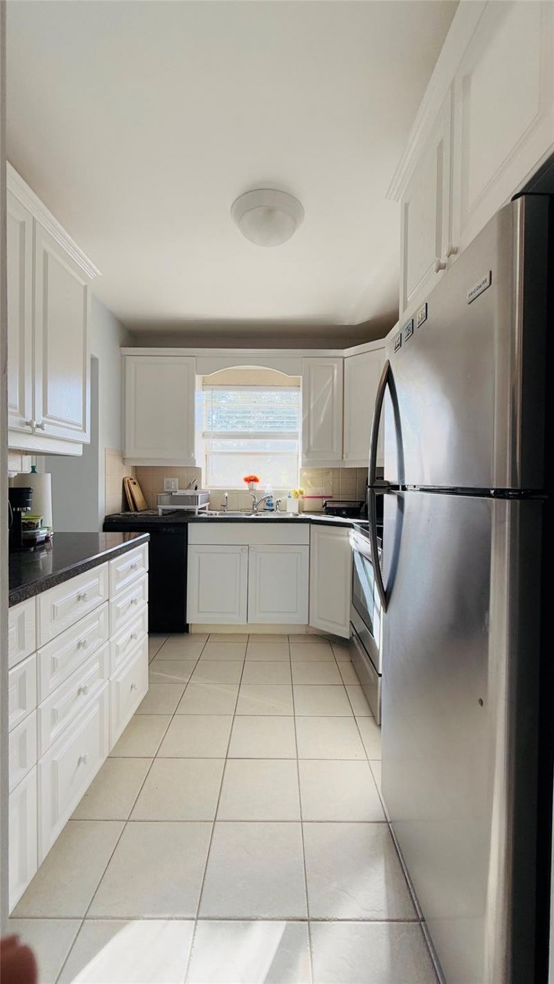 4200 Crystal Lake Drive, Unit 210, Pompano Beach, FL 33064 Photo