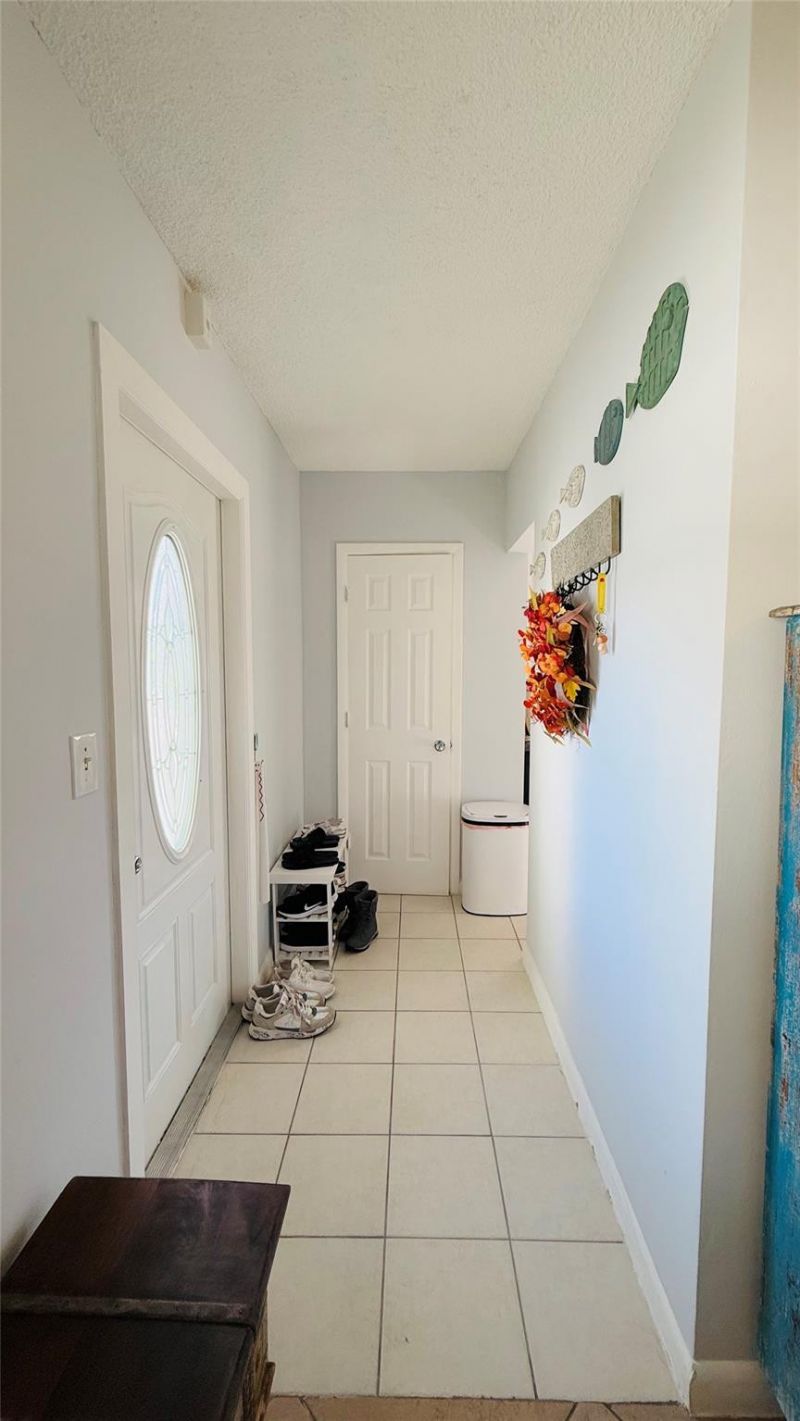 4200 Crystal Lake Drive, Unit 210, Pompano Beach, FL 33064 Photo
