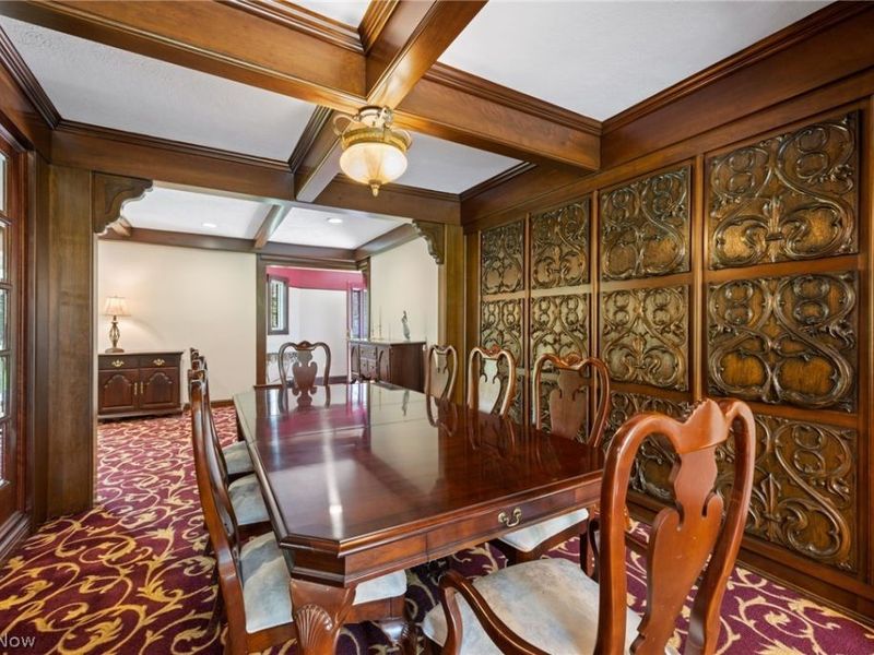 6736 Big Creek Parkway, Middleburg Heights, OH 44130 Photo 10