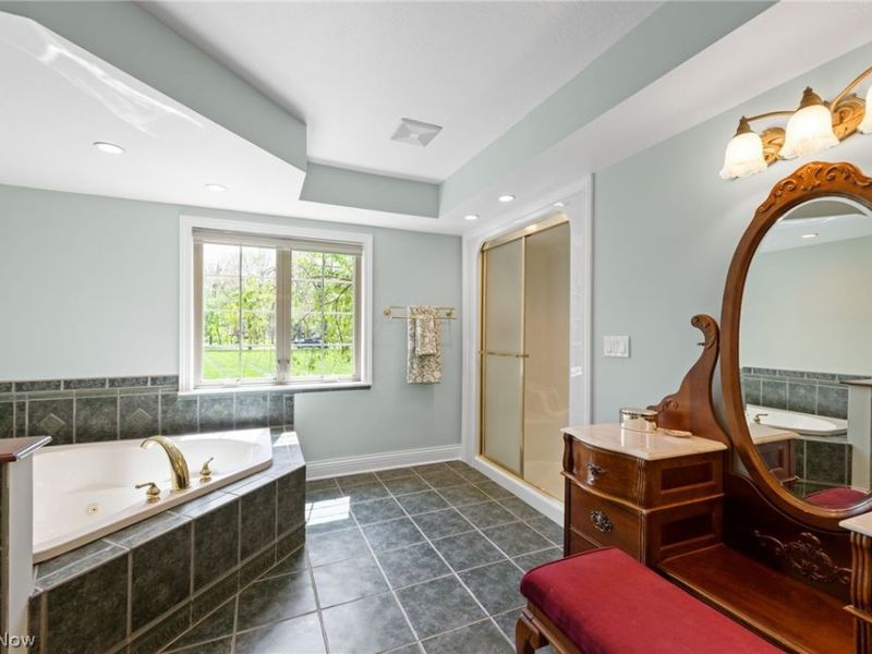 6736 Big Creek Parkway, Middleburg Heights, OH 44130 Photo 19