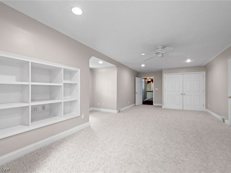 6736 Big Creek Parkway, Middleburg Heights, OH 44130 Photo 24