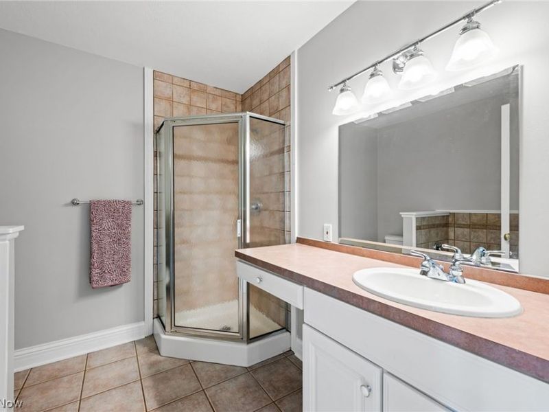 6736 Big Creek Parkway, Middleburg Heights, OH 44130 Photo 28