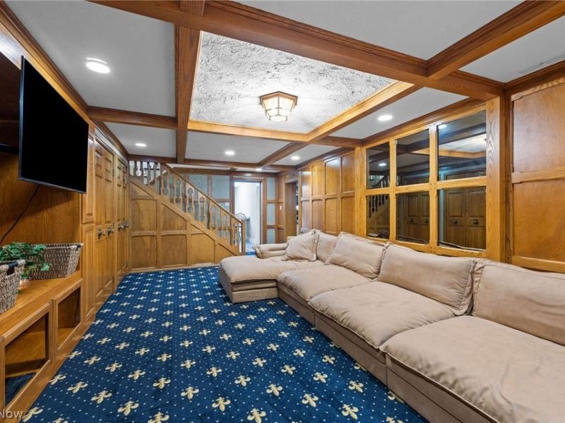 6736 Big Creek Parkway, Middleburg Heights, OH 44130 Photo 30