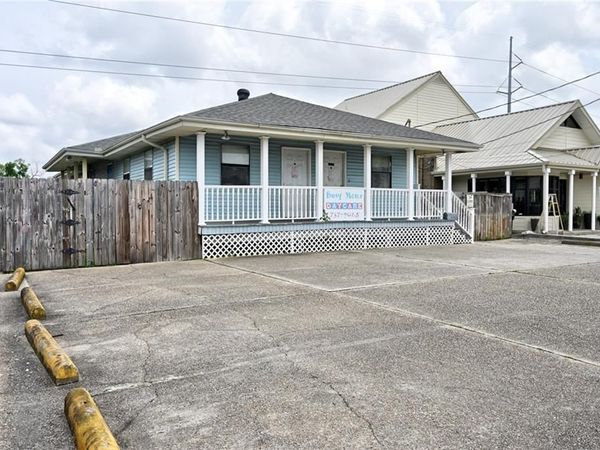 1629 HICKORY Avenue , Harahan, LA 70123