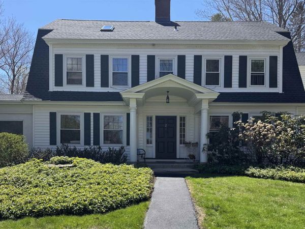 1 Farm House Lane, Unit 2, Wolfeboro, NH 03894