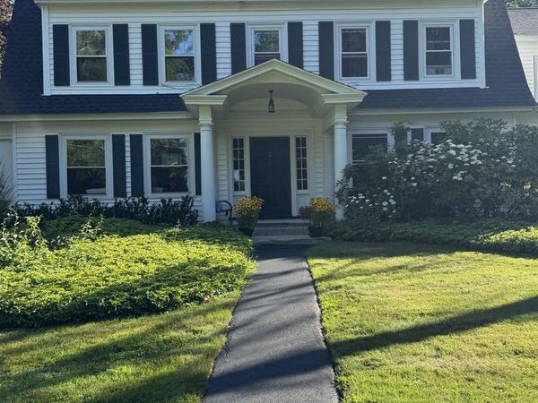 1 Farm House Lane, Unit 2, Wolfeboro, NH 03894