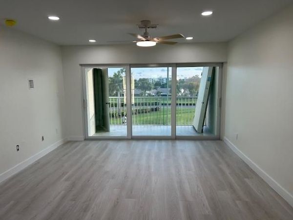 6220 Augusta Dr, Unit 413, Fort Myers, FL 33907