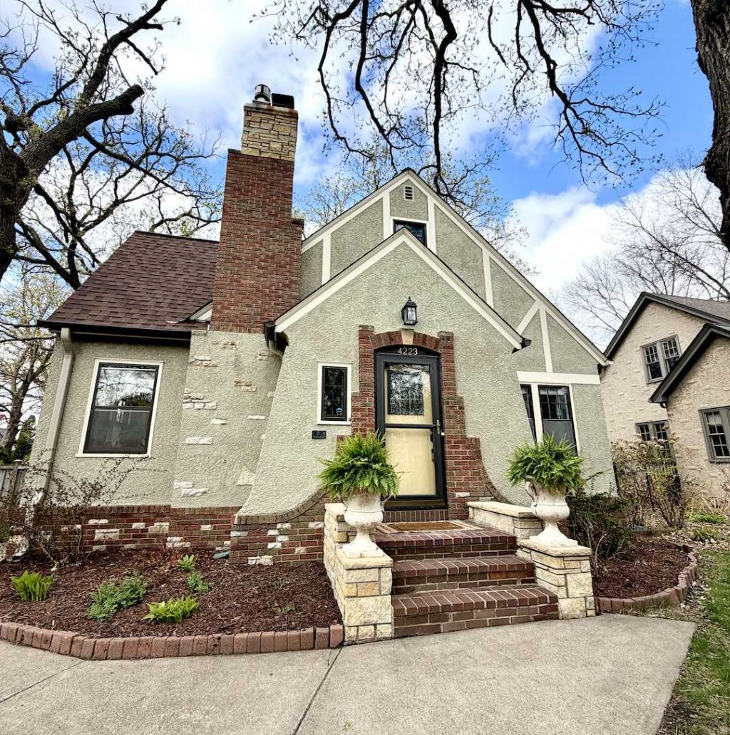 4223 Washburn Avenue N, Minneapolis, MN 55412