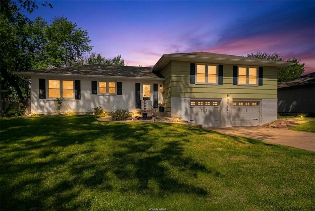 3220 N Chippewa Drive, Kansas City, MO 64116 Main Photo