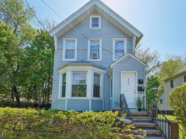 504 Glebe St, Orange, NJ 07050