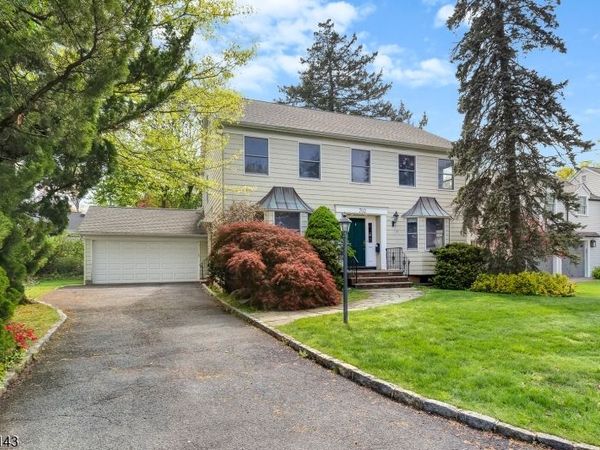 702 Castleman Dr, Westfield, NJ 07090