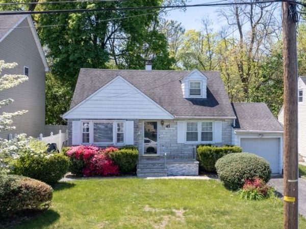 45 Andover Ave, Plainfield, NJ 07062