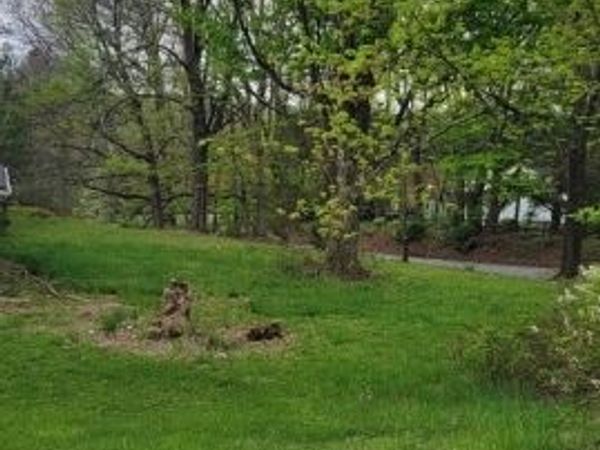 89 Mountain Ave, Mendham, NJ 07945