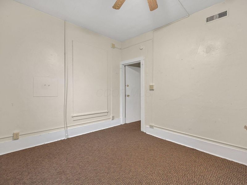226 W Union Street, Athens, OH 45701 Photo 14