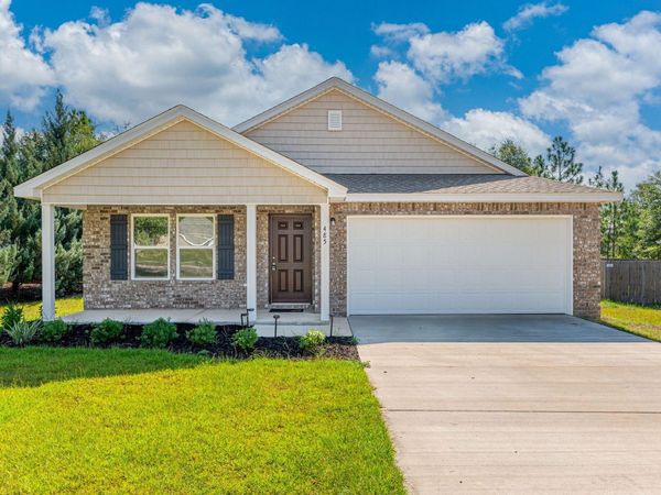 485 HUNTERS RIDGE Road, DeFuniak Springs, FL 32433