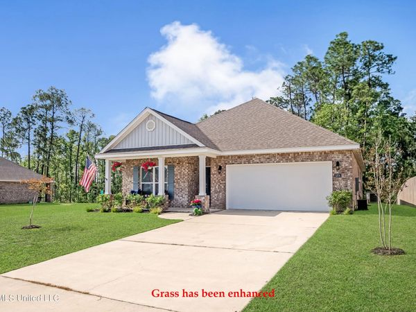 5374 Leeds Lane, Biloxi, MS 39532