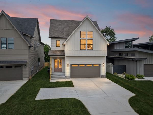 905A Potter Ln , Nashville, TN 37206