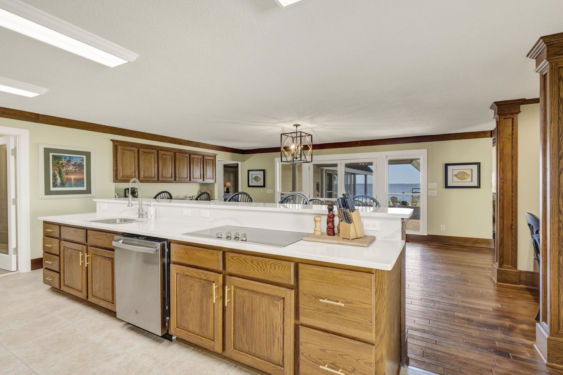 1064 Perch Dr  Photo 10