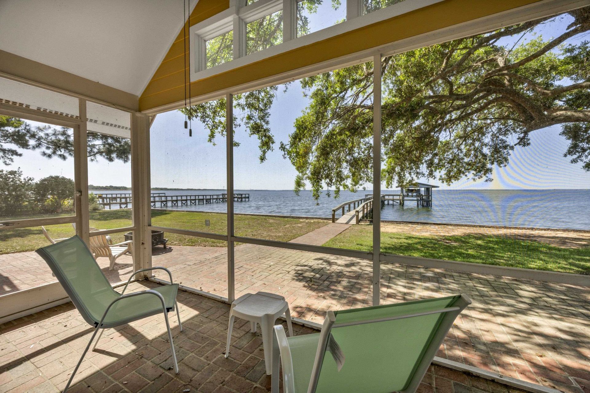 1064 Perch Dr  Photo 9