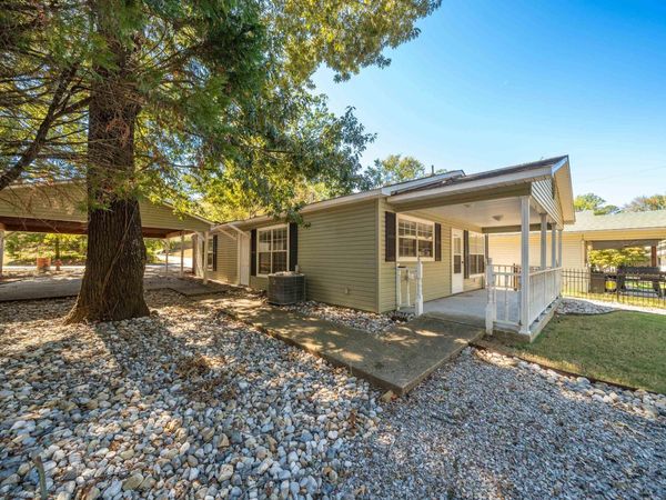 207 KLEINSHORE Road, Hot Springs, AR 71913
