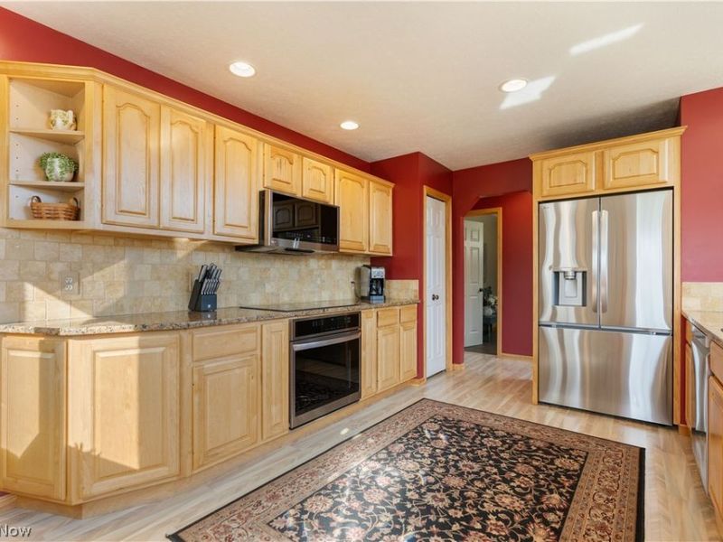 103 Random Road, Minerva, OH 44657 Photo 9