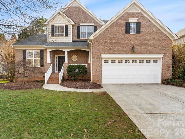 704 Deercross Lane, Waxhaw, NC 28173