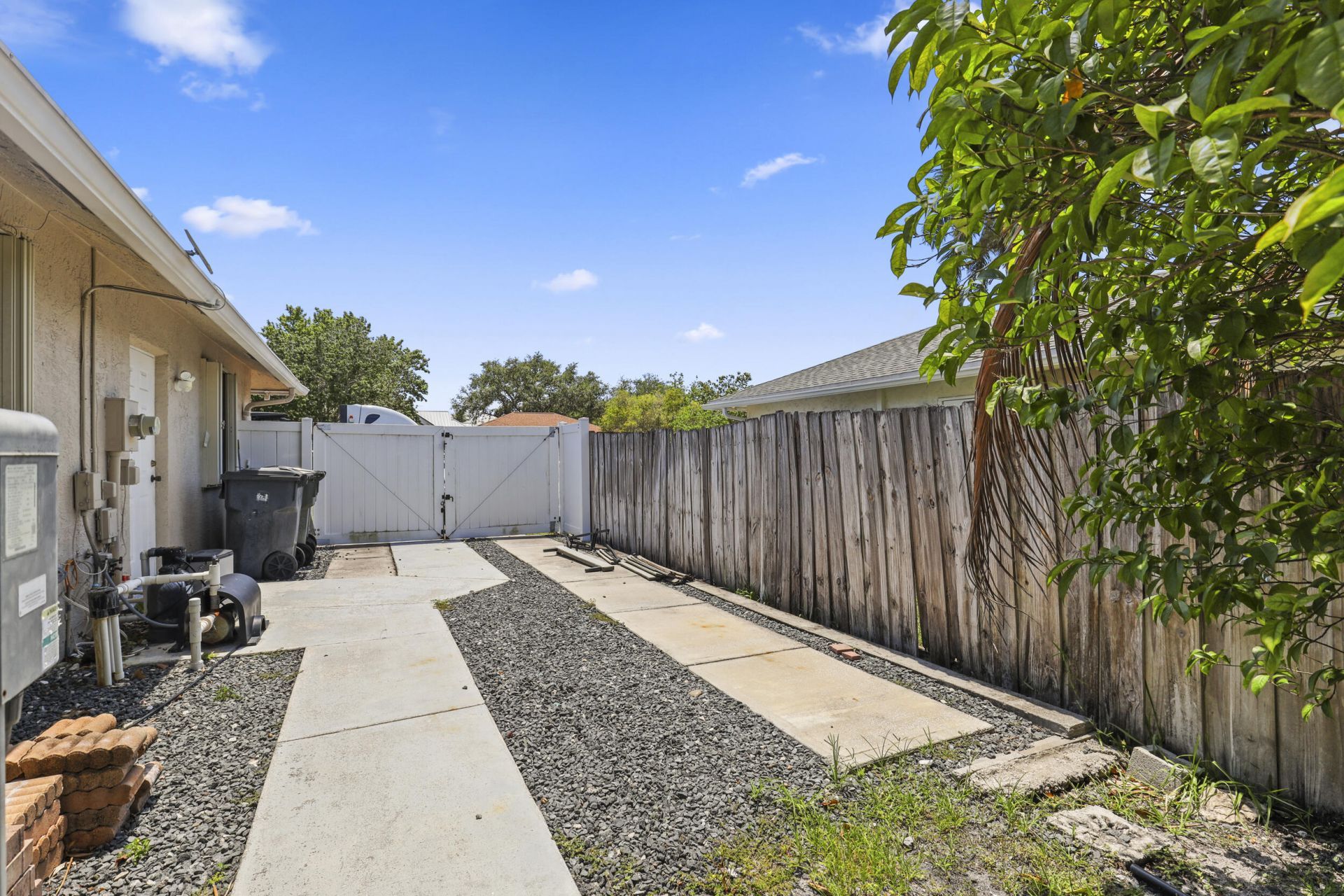 13885 Sheffield Street, Wellington, FL 33414 Photo