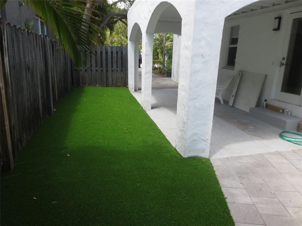 1004 NE 3rd Street, Fort Lauderdale, FL 33301 Photo