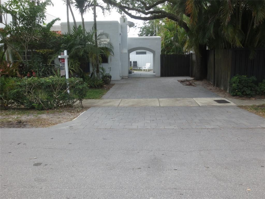 1004 NE 3rd Street, Fort Lauderdale, FL 33301 Photo
