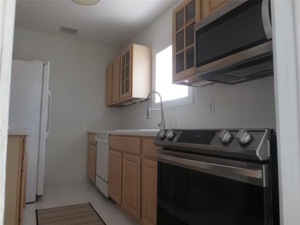 1004 NE 3rd Street, Fort Lauderdale, FL 33301 Photo