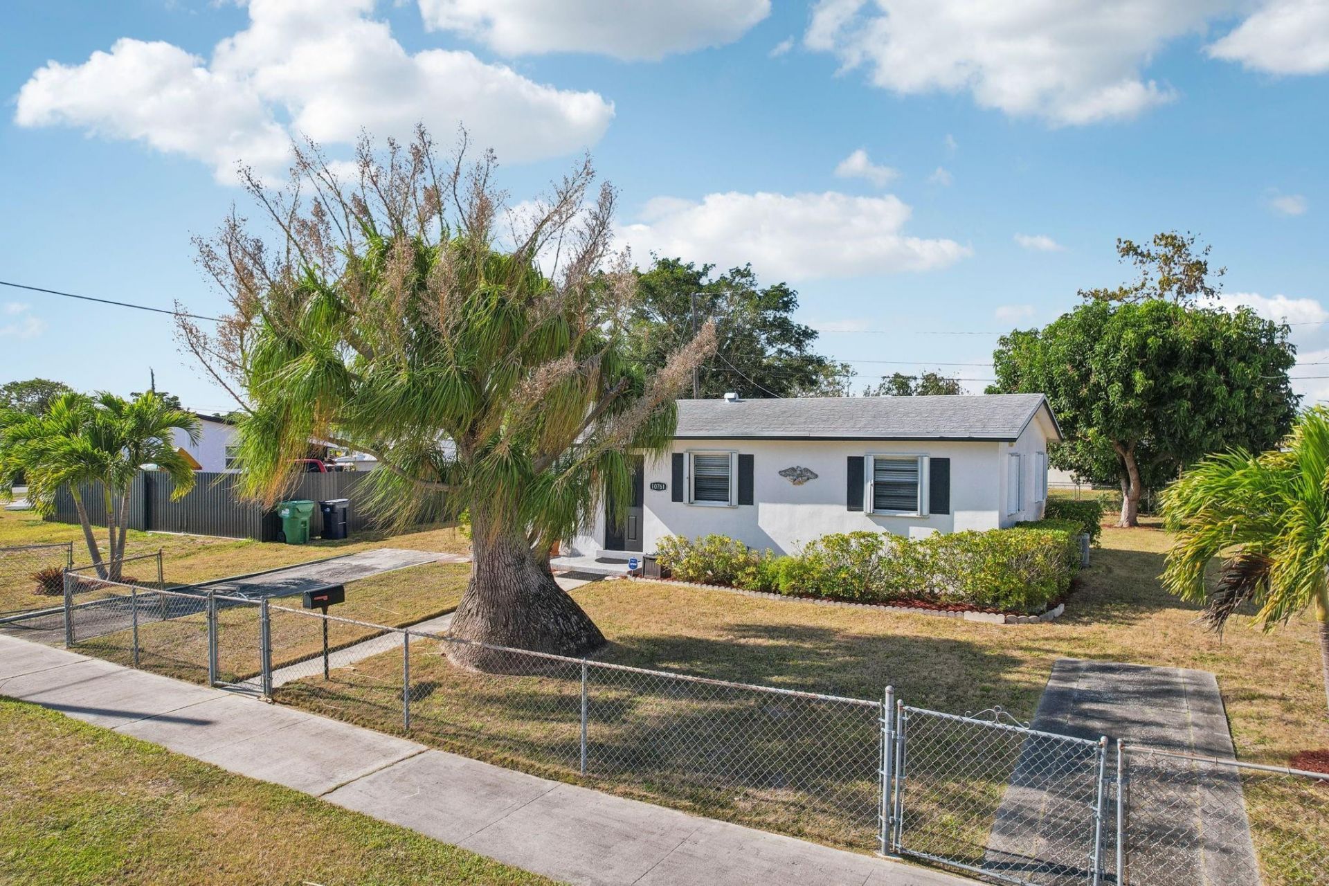 10761 SW 149th Street, Miami, FL 33176 Photo