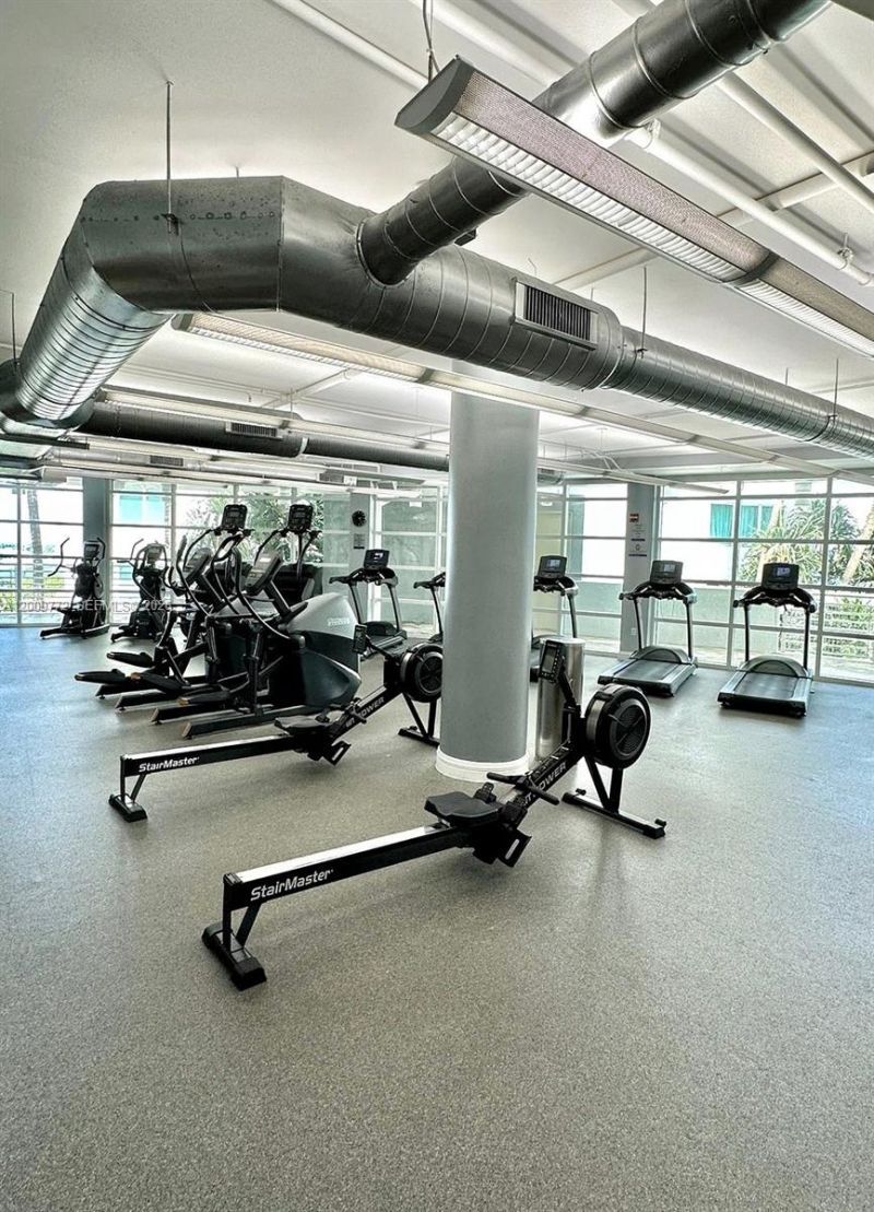 253 NE 2nd St , Unit 1606, Miami, FL 33132 Photo