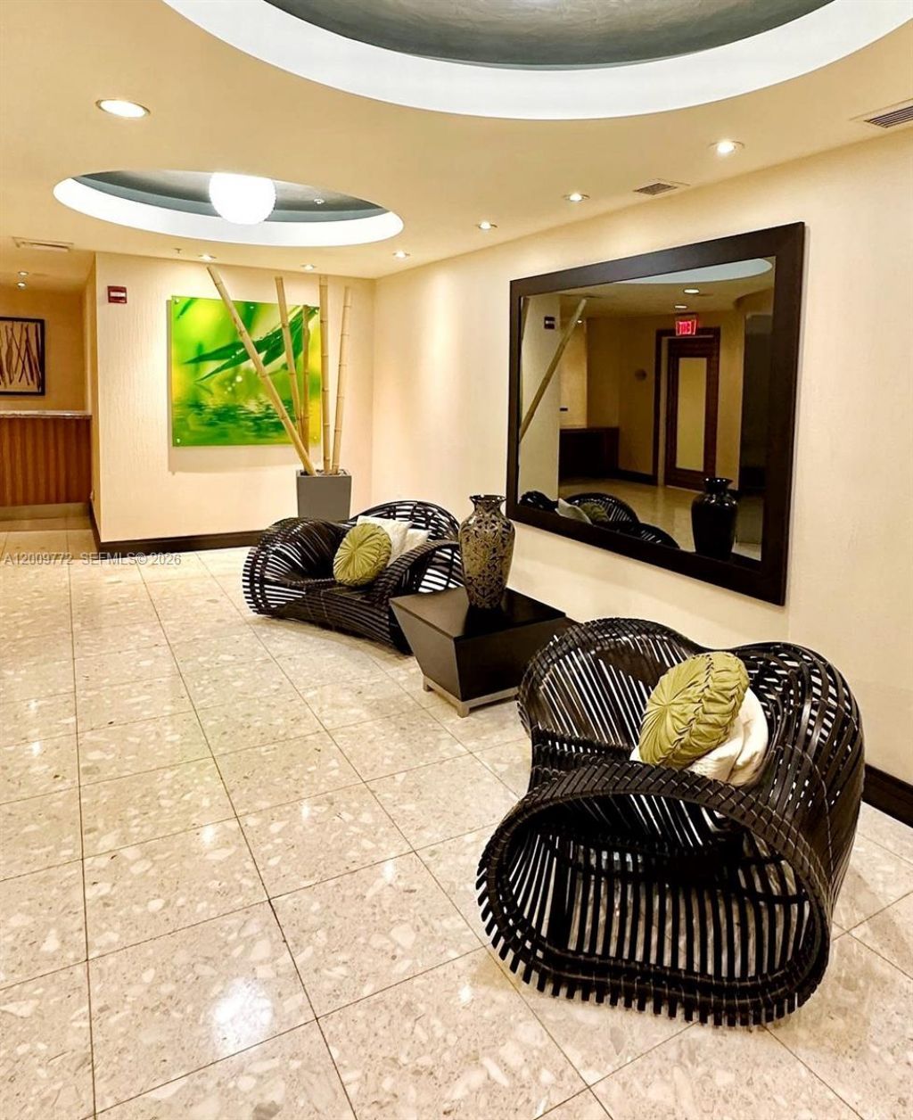253 NE 2nd St , Unit 1606, Miami, FL 33132 Photo