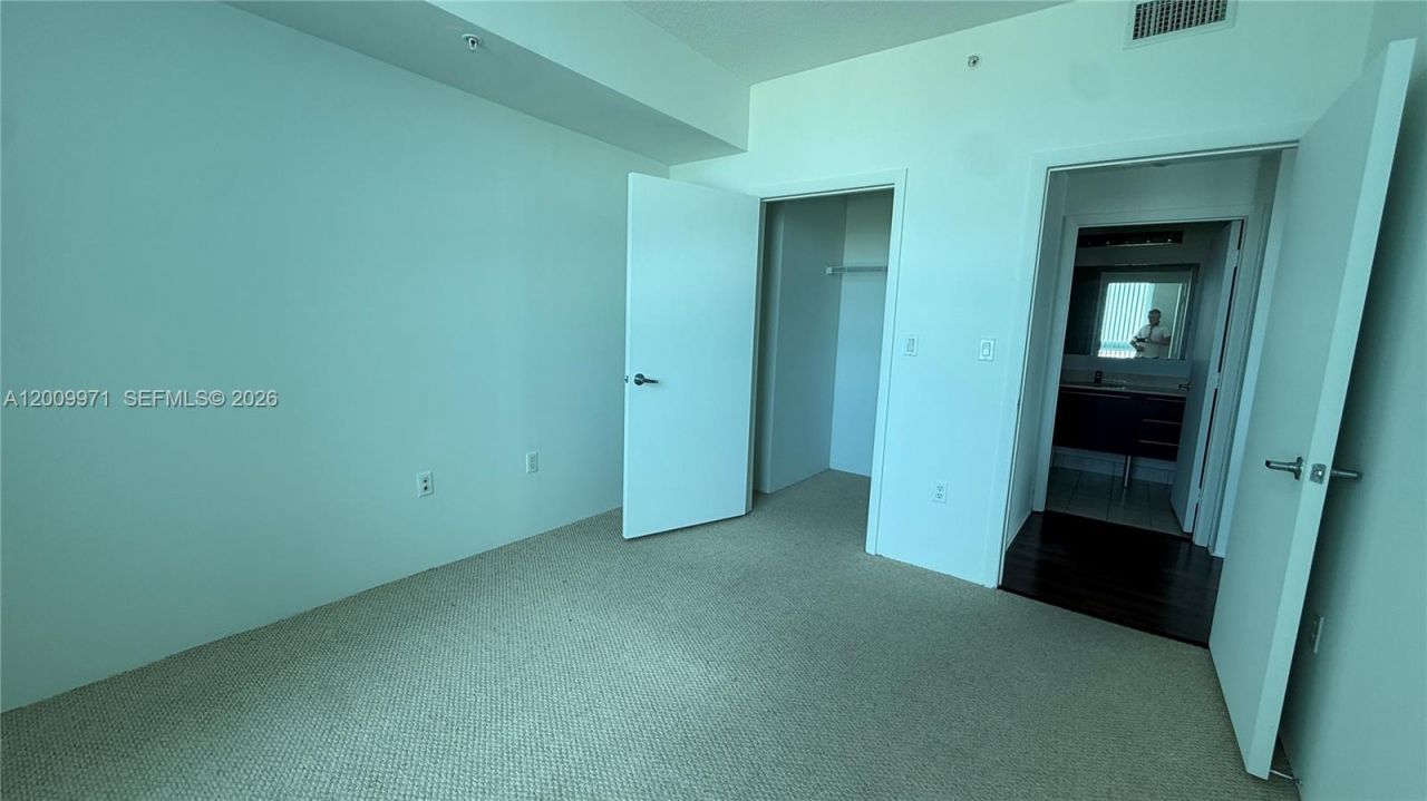 1900 N Bayshore Dr, Unit 1911, Miami, FL 33132 Photo